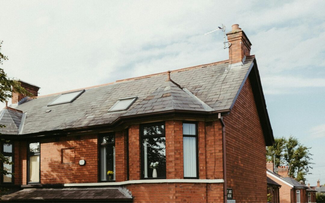 A Homeowner’s Guide to Roofing Materials, Maintenance and Roofline Care
